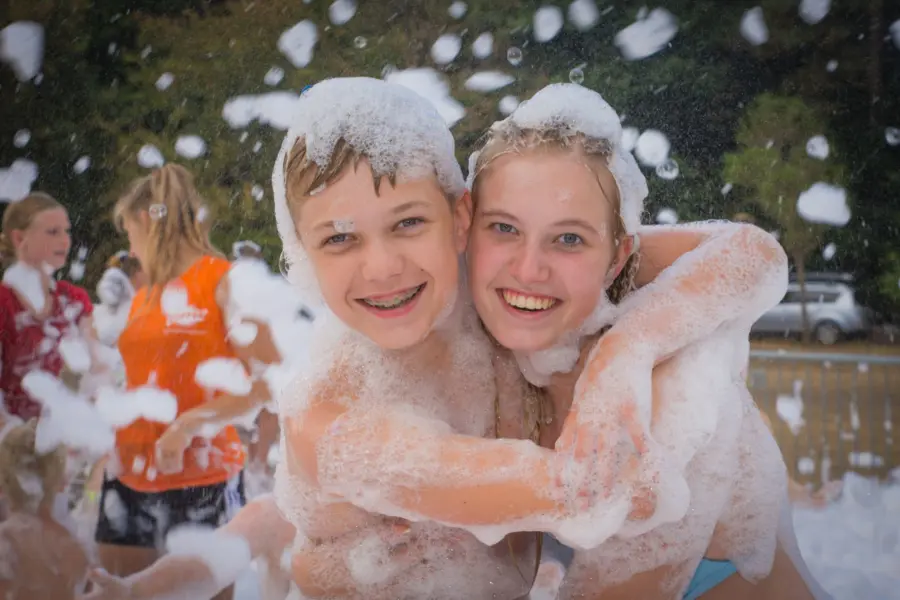 Camping veluwe kindvriendelijk schuimparty 7