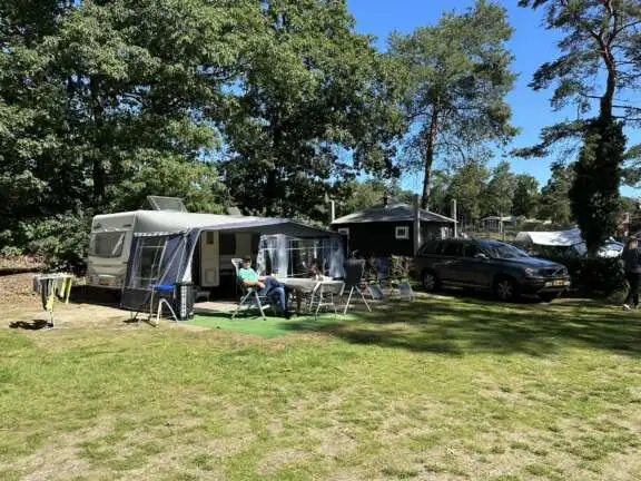 Camping Veluwe kampeerplaats Landhuisje 8