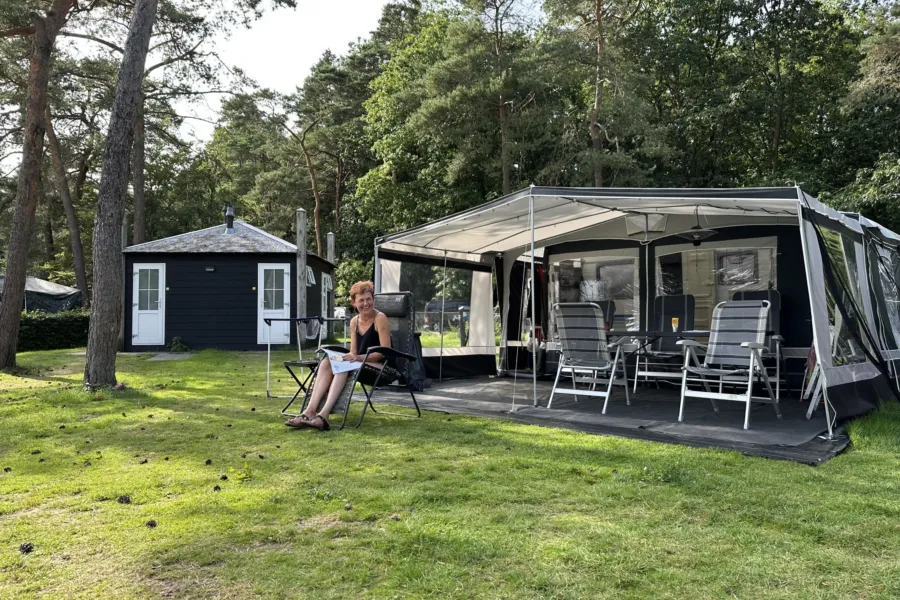 Camping Veluwe Kampeerplaats met prive sanitair Vink 5