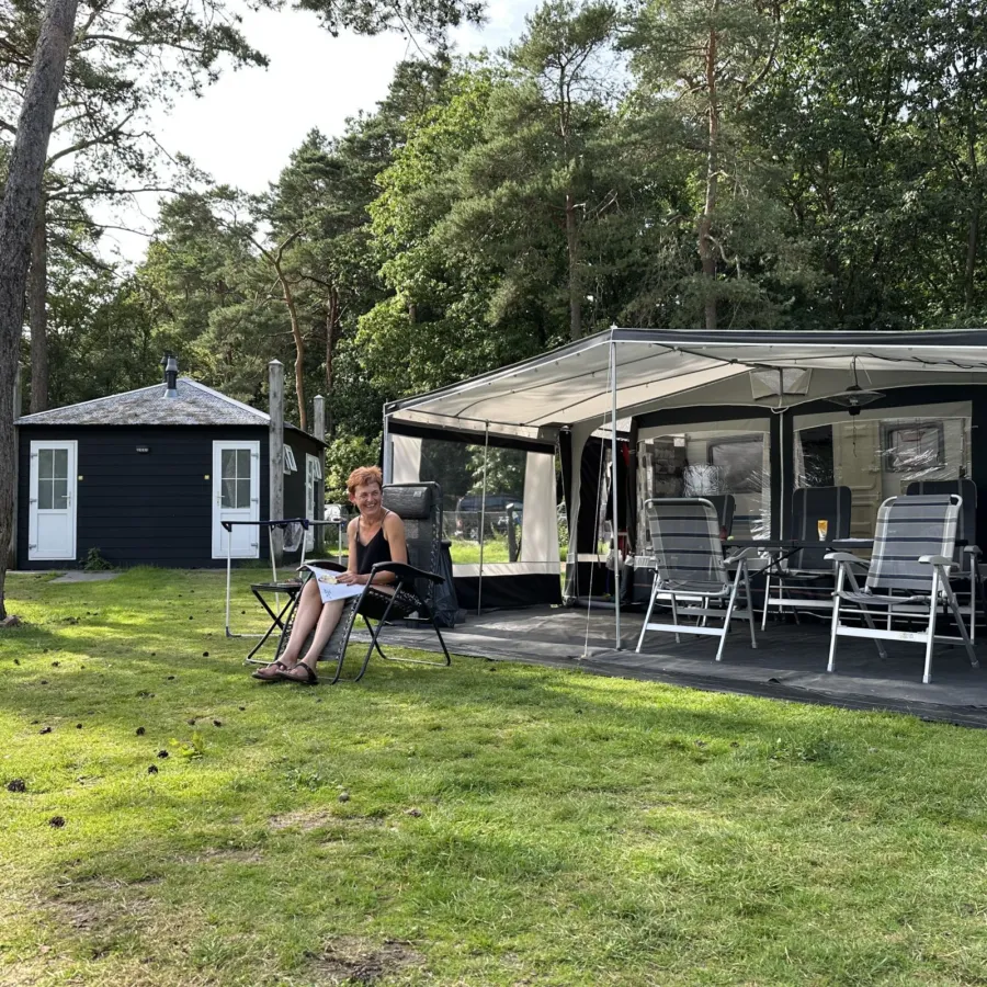 Camping Veluwe Kampeerplaats met prive sanitair Vink 5