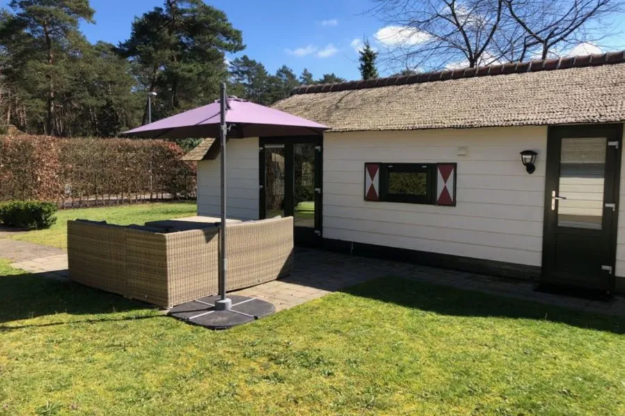 Camping vierhouten huur een chalet 2